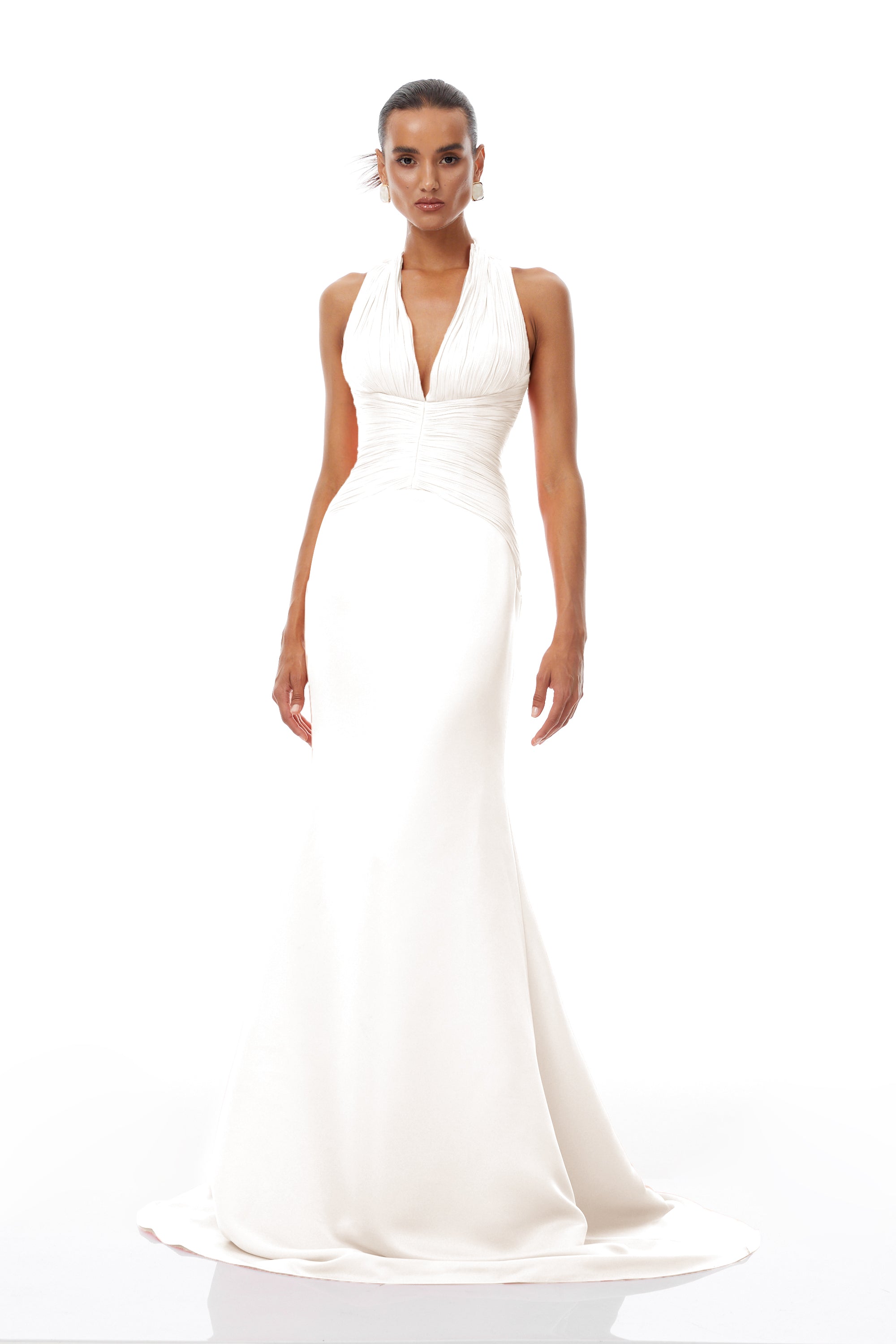 Vestido maxi blanco Emmeline con diseño de tren, con fruncido y estilo largo, para mujer, de la colección Final Sale.