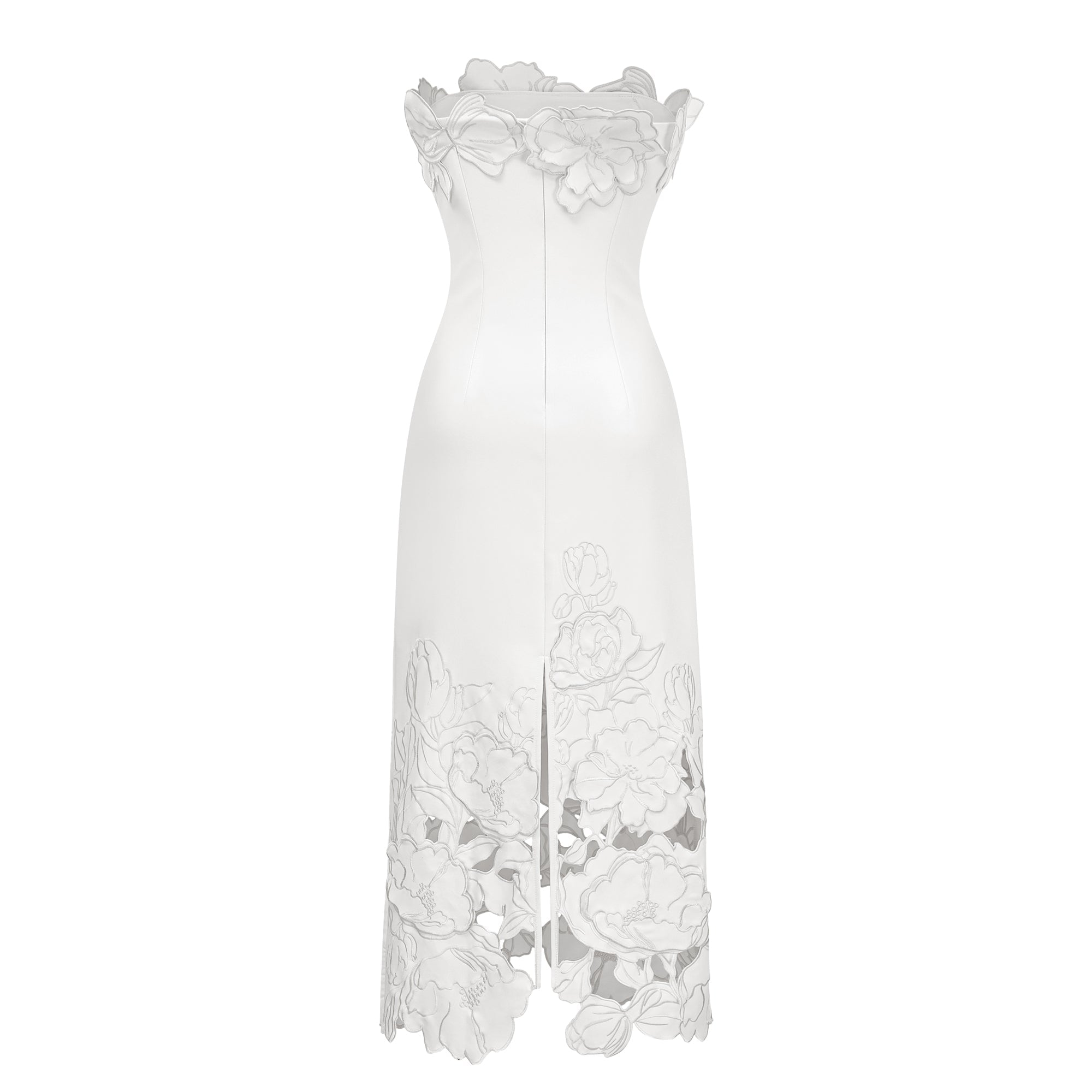 Vestido maxi sin tirantes blanco con bordado floral y diseño elegante de la marca Bridal en la imagen.