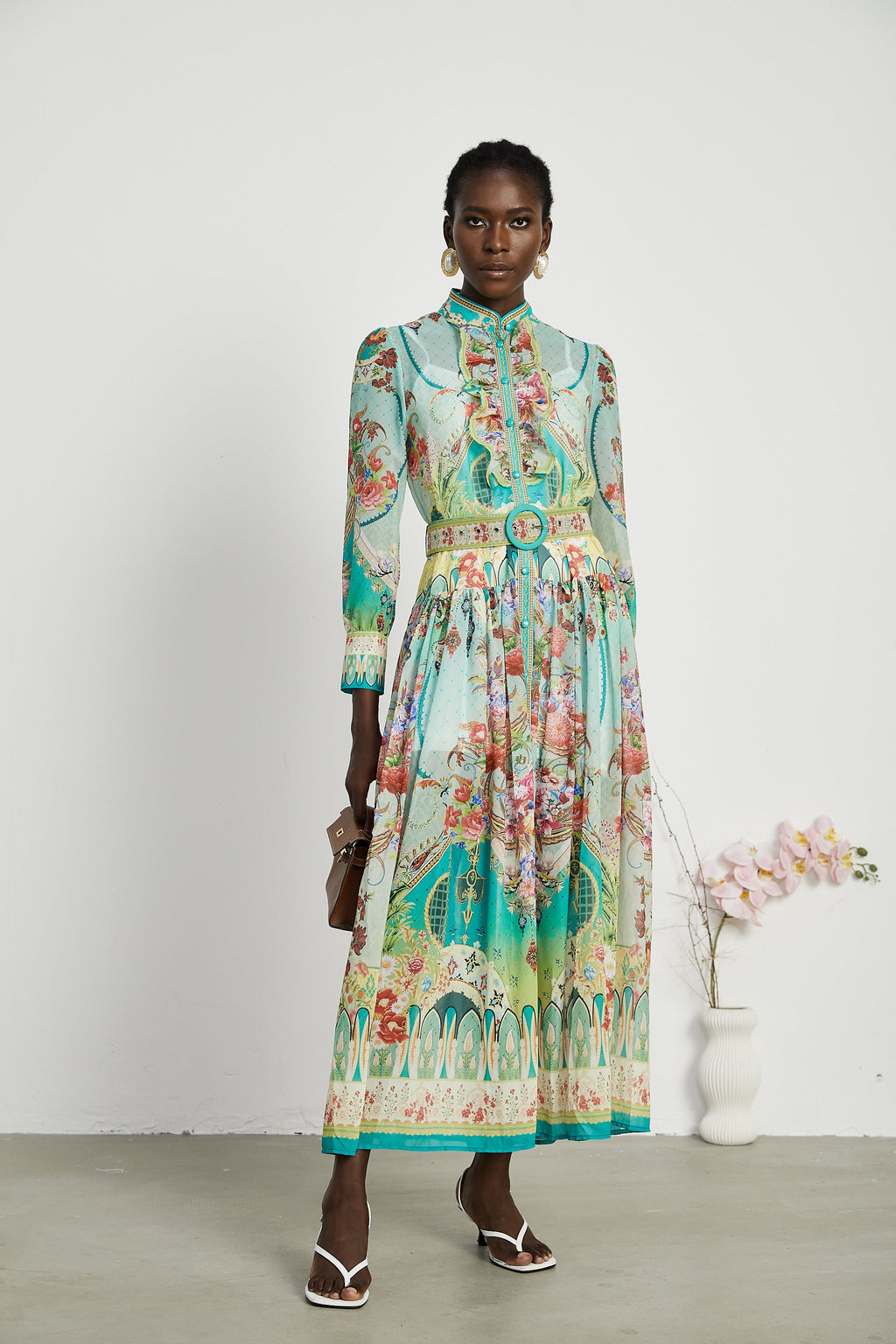 Vestido midi con vuelo y estampado floral de Juliette, diseño con dobladillo en volantes para mujer.