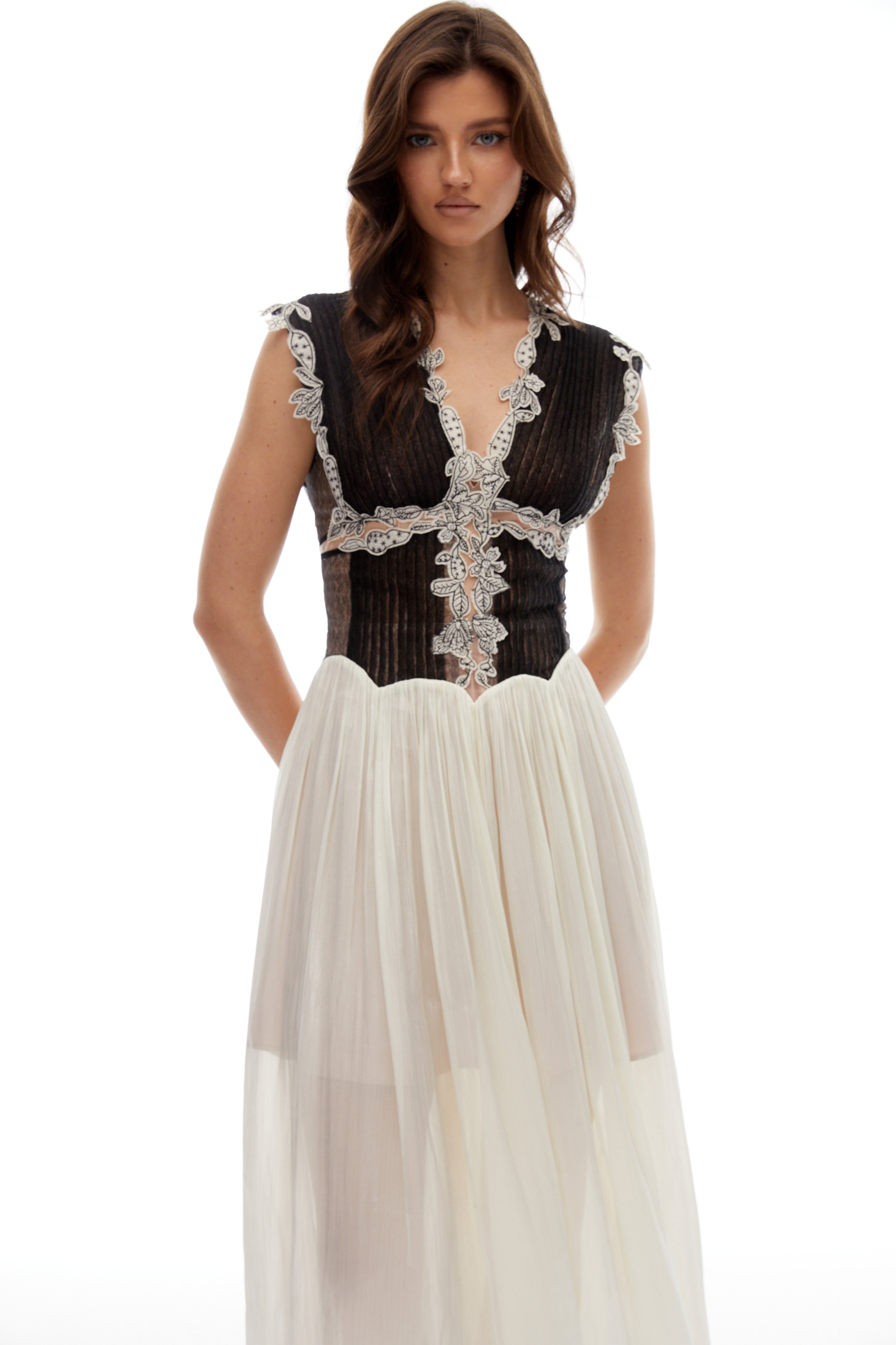 Modesty Color Block Floral Appliqué Midi Dress