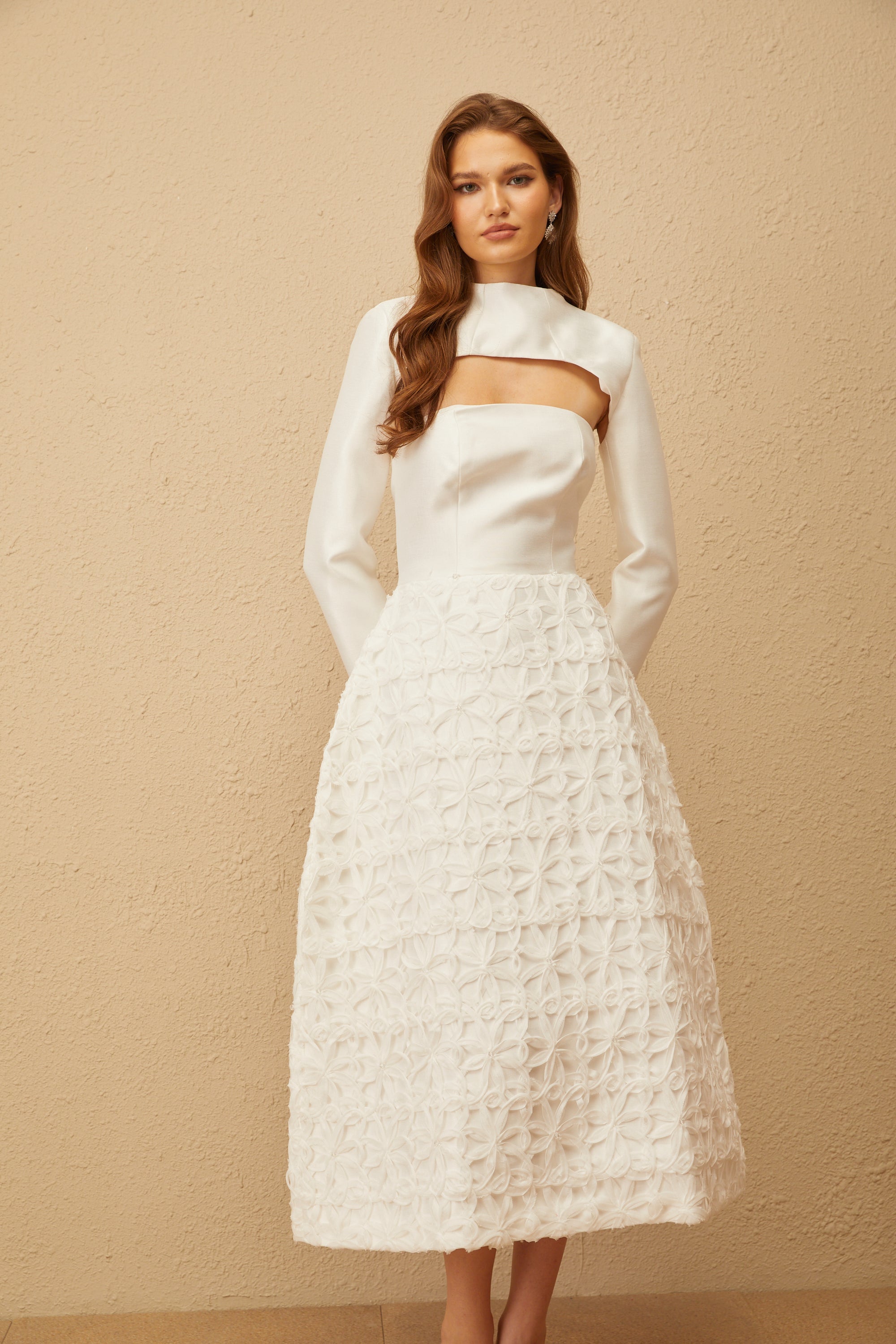 Dulcie White Floral Jacquard Shawl & Dress Set (Final Sale)