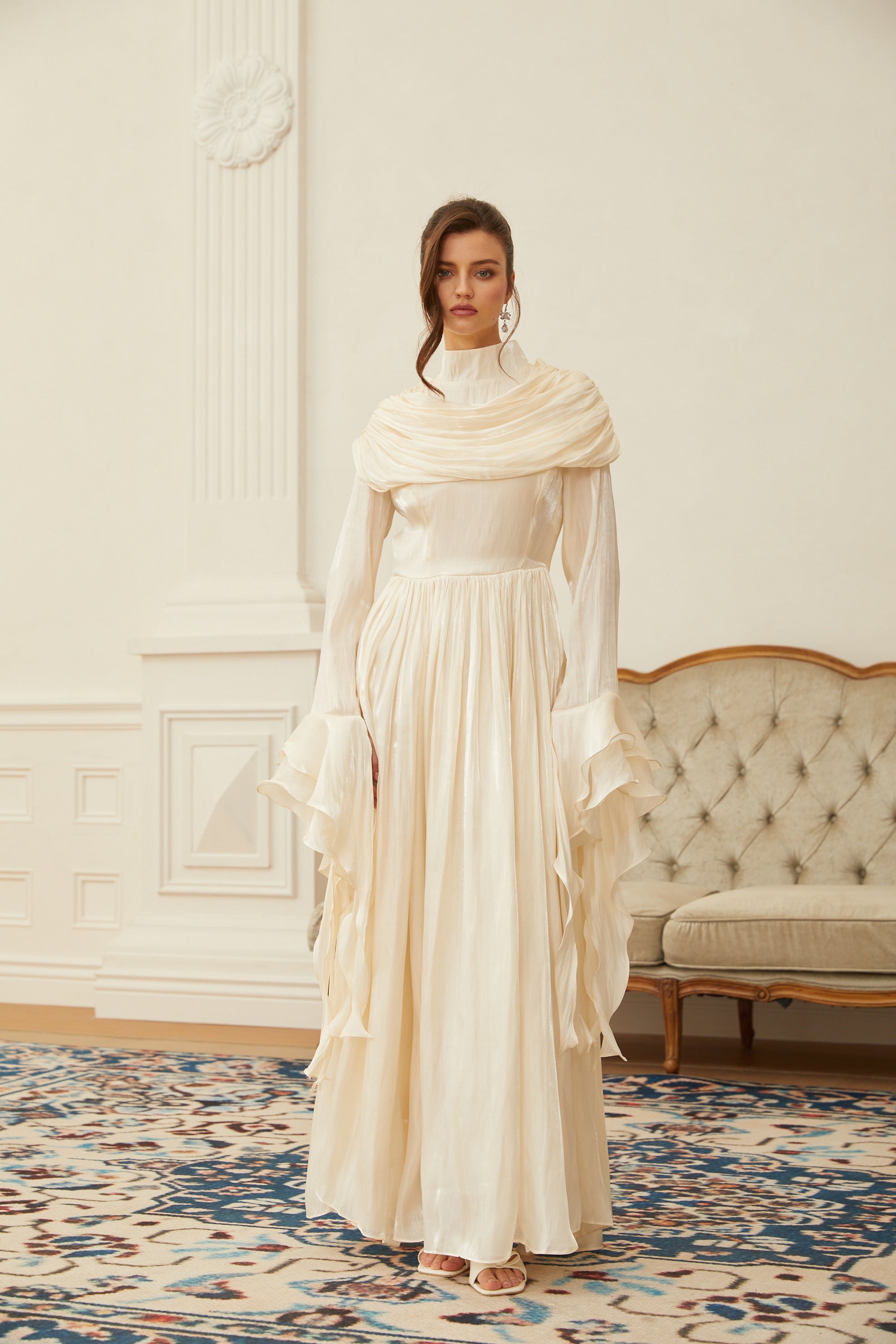 Vestido largo maxi Danuta Neutral Ruched Pleated de la marca Final Sale, con pliegues y detalles ajustados en la parte superior.