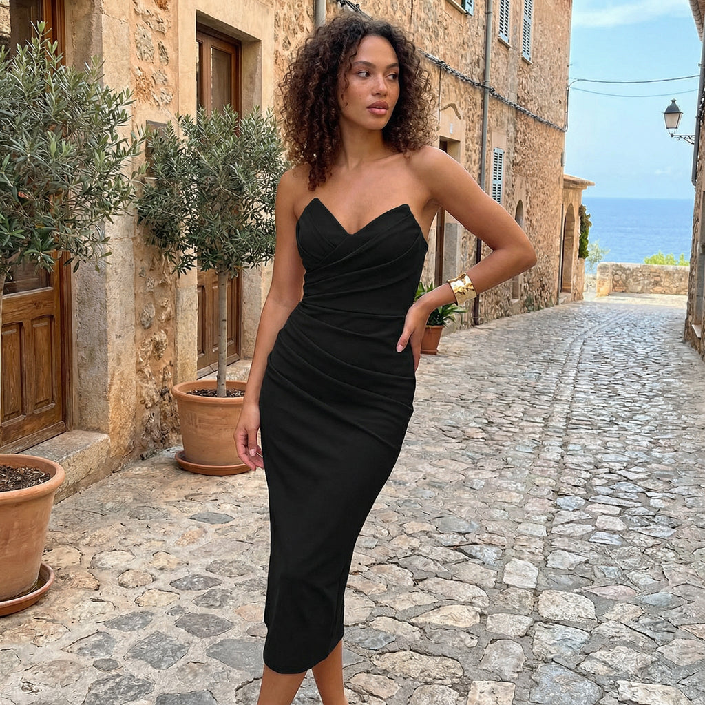 Vestido de fiesta elegante Mackenzie de SLIPPO® para invitadas de boda, en color oscuro con detalles sofisticados.