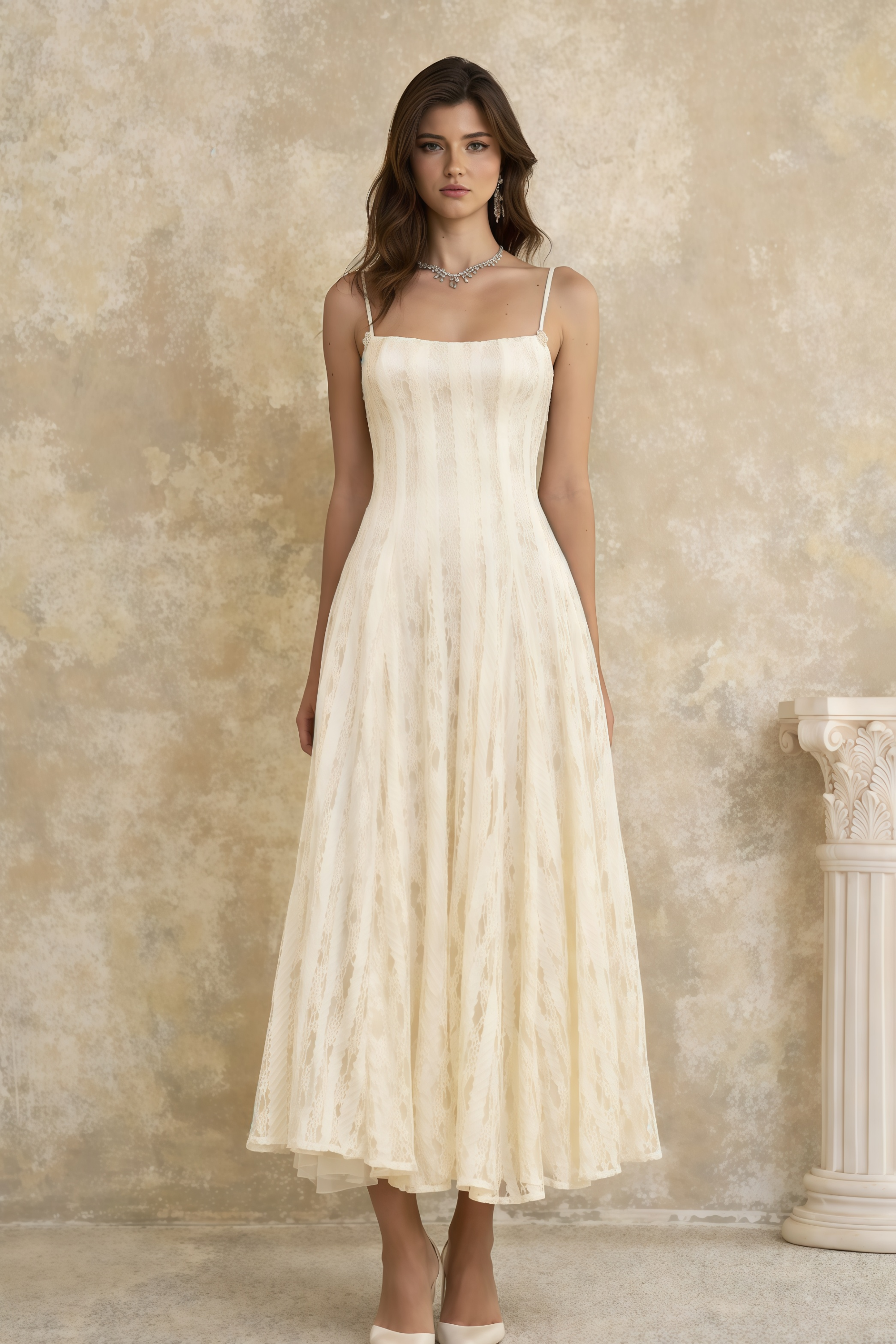 Vestido midi blanco con plisados y encaje, estilo elegante de la marca MRNewyork, con detalles delicados y corte femenino.