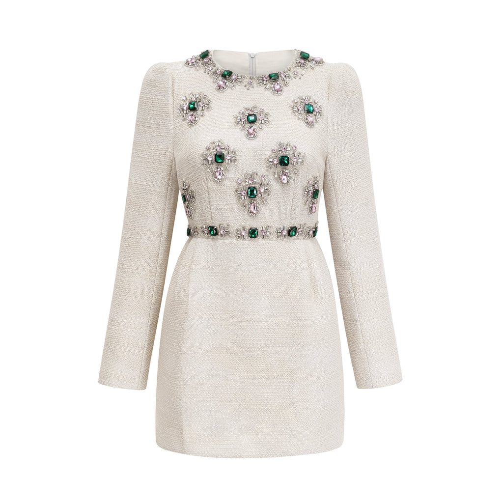 Vestido mini blanco de tweed con perlas de la marca Final Sale, con detalles elegantes y diseño ajustado.