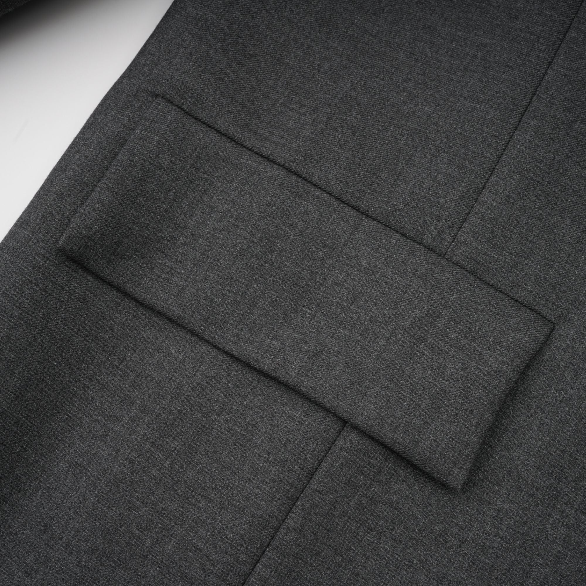 Blazer gris con panel de encaje de la marca Final Sale, vista frontal en la imagen DSC02530.jpg