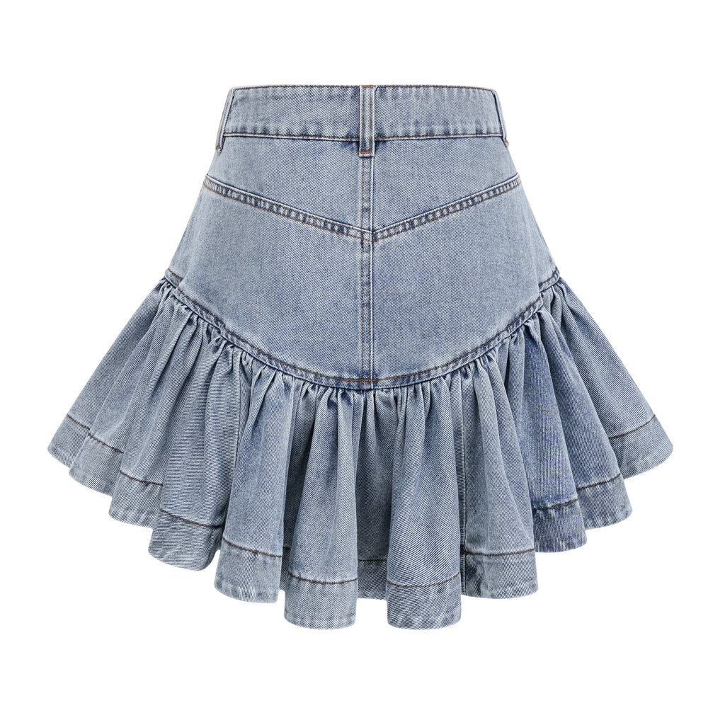 Falda denim mini con volantes en azul claro de la marca Final Sale, con detalles ruffled y estilo casual y moderno.