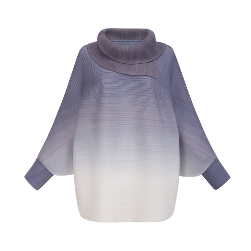 Conjunto de blusa y pantalón morados con degradado y textura arrugada de la marca Final Sale, ropa de moda para mujer.