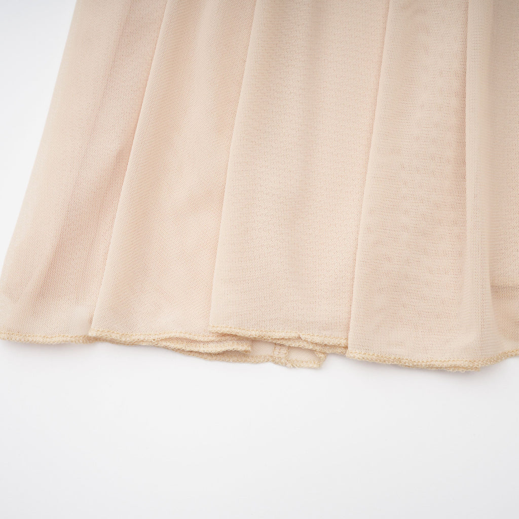 Vestido maxi amarillo Bridal con mangas lantern, plisado y estilo elegante, con detalles de falda larga y diseño sofisticado.