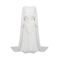 Conjunto de vestido y capa de tul blanco Léonie de Final Sale, con detalles elegantes y delicados para ocasiones especiales.