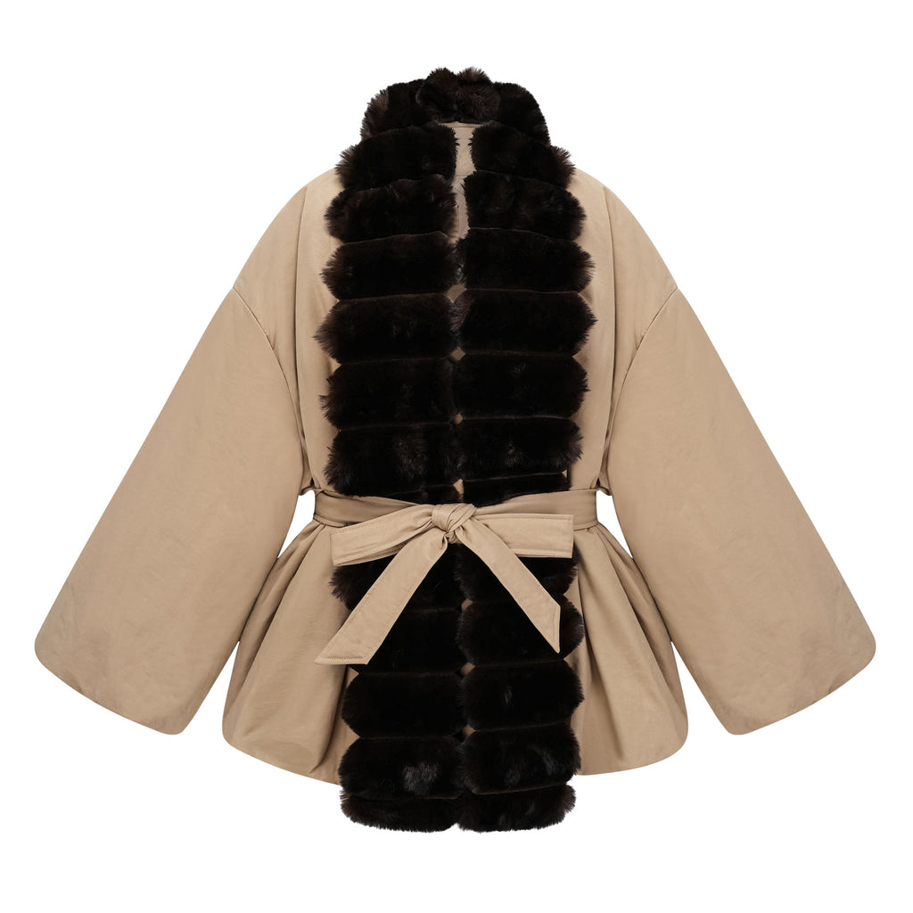 Chaqueta acolchada beige Bridal Ileana con ribete de piel y bajo con efecto burbuja, ideal para invierno y estilo elegante.