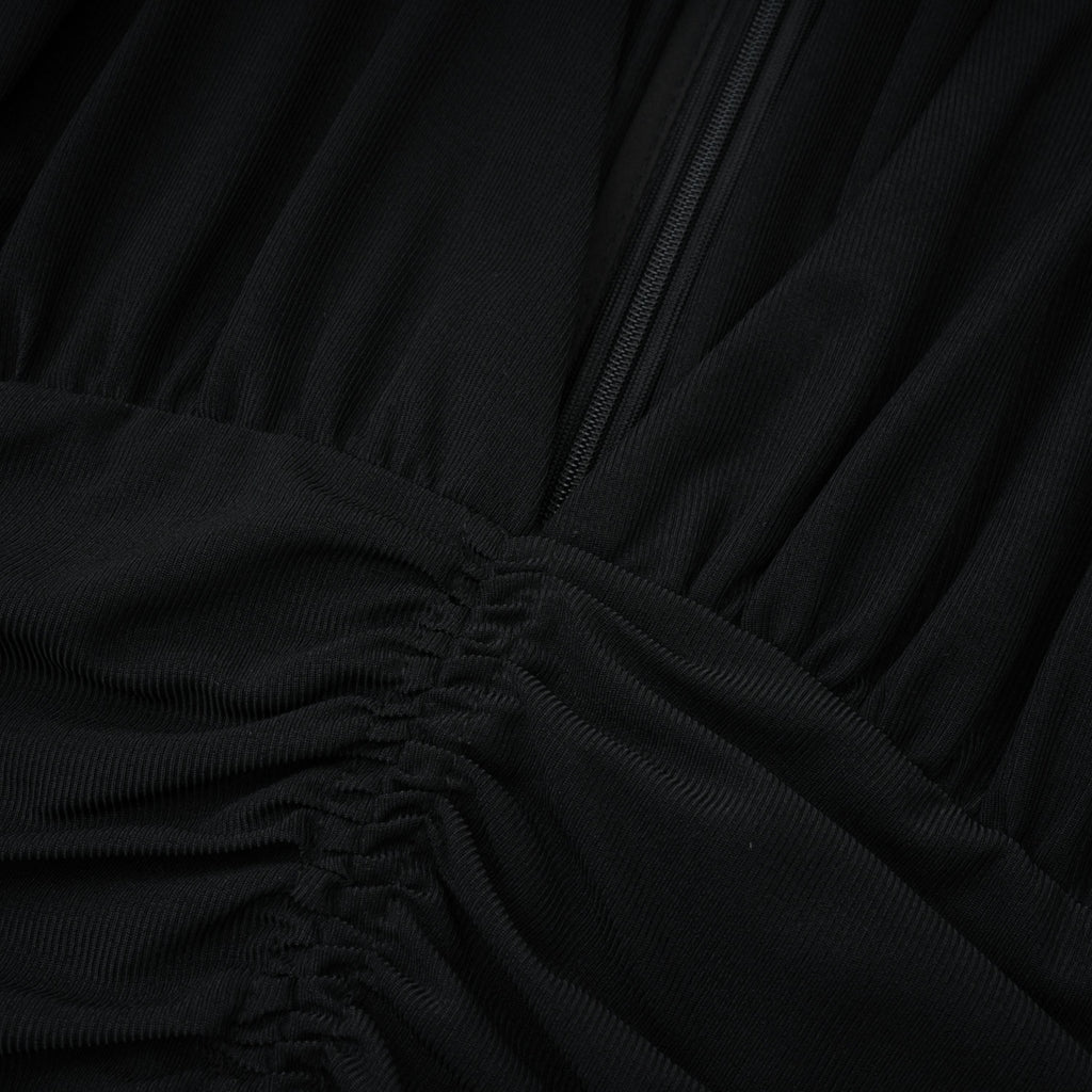 Vestido maxi negro de encaje transparente con fruncido de Bridal, diseño elegante y ajustado para ocasiones especiales.