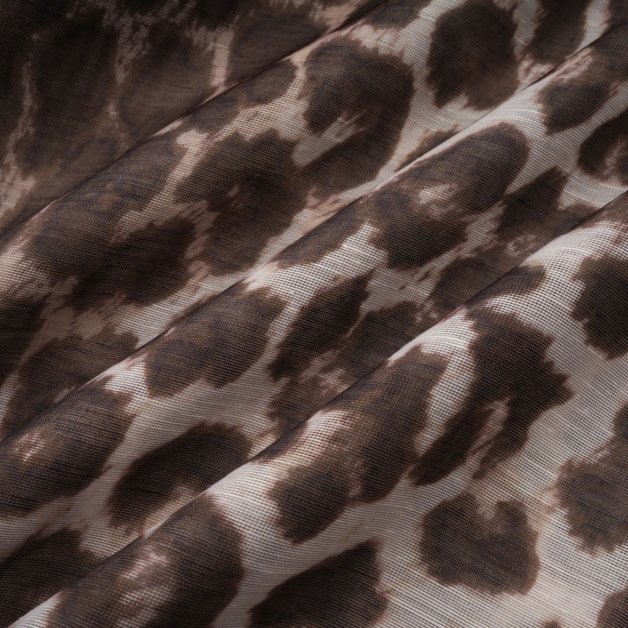 Blusa de manga oversize con estampado de leopardo de la marca Final Sale, mostrando el diseño de la prenda en la imagen.