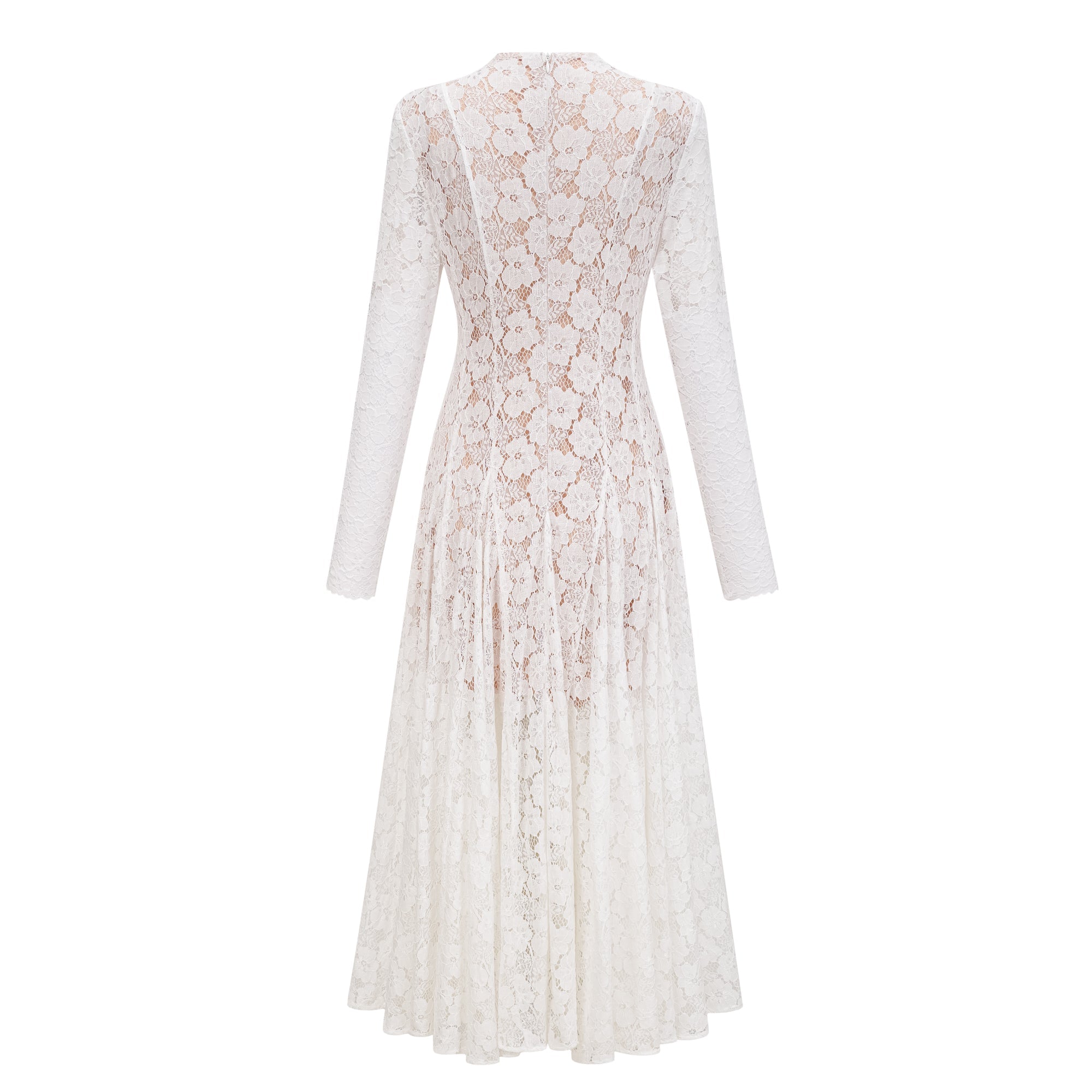 Vestido midi blanco de encaje floral con pliegues de la marca Final Sale, muestra detalles elegantes y diseño femenino.