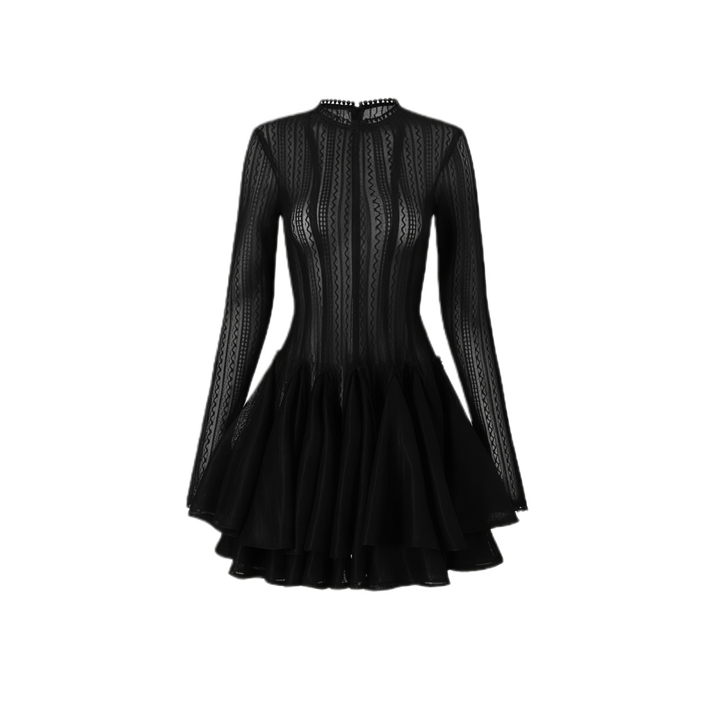 Vestido mini negro con diseño en capas y volumen, estilo puff, de la marca MRNewyork, mostrando su acabado elegante y moderno.