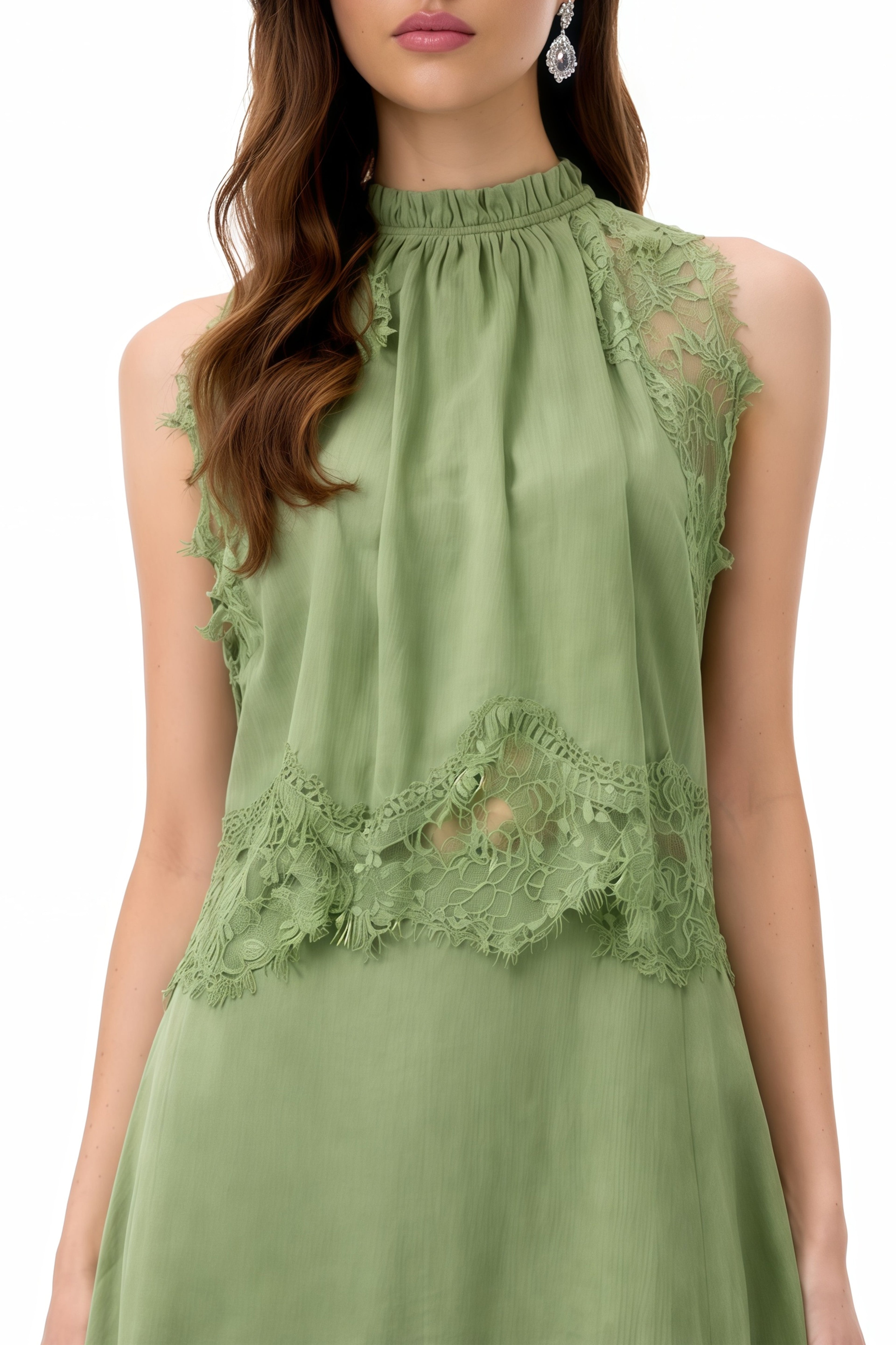 Conjunto de blusa y falda de encaje verde Florence Green de MRNewyork, con detalles delicados y elegante diseño.