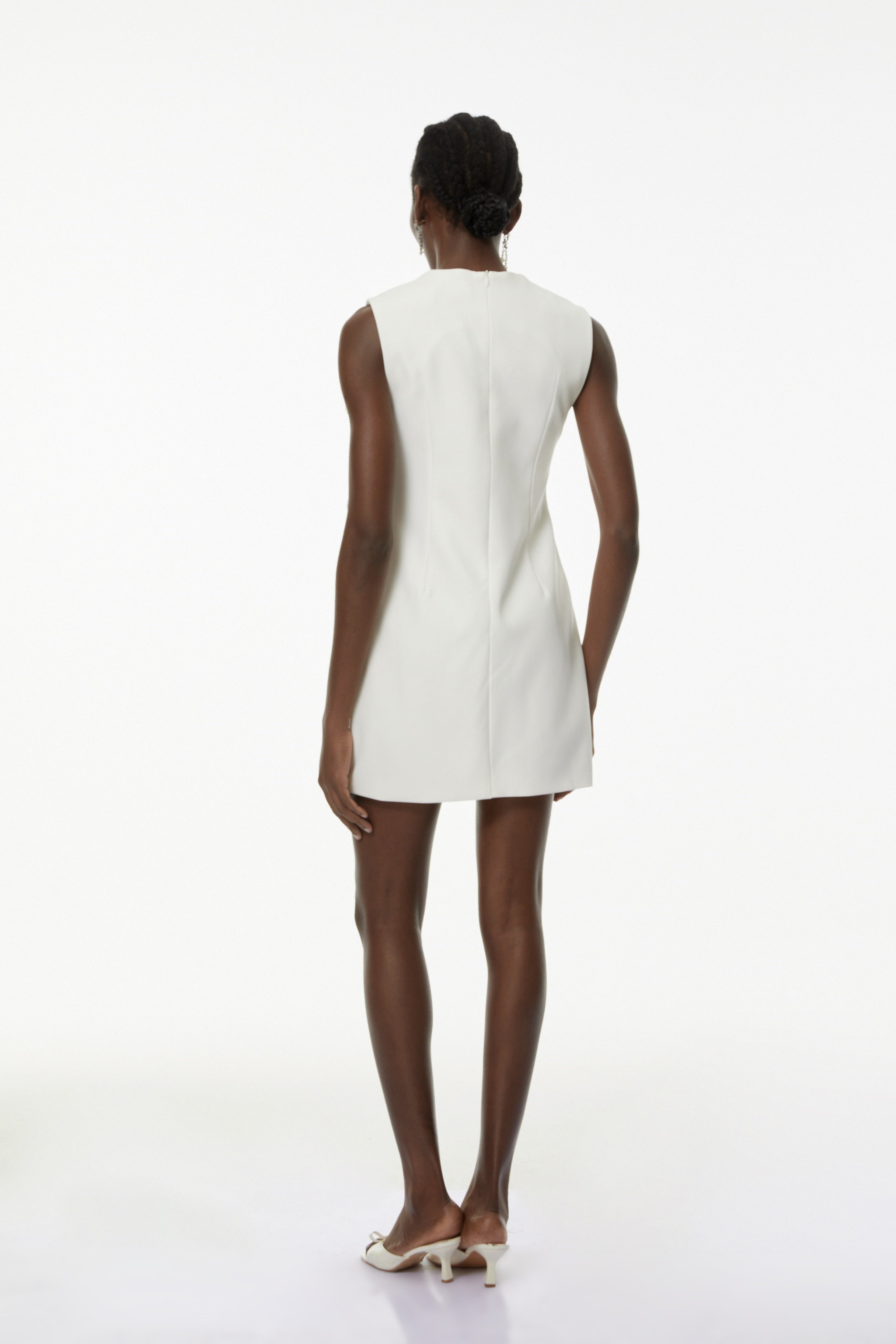 Toril White Color Blocked 3D Petal Mini Dress