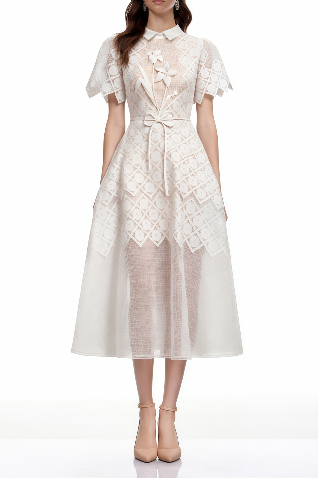 Vestido midi blanco con bordado floral de la marca MRNewyork, diseño elegante y femenino con detalles detallados en la tela.