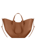 Bolso de mano Polène Cyme en piel de camello granulada, vista frontal del diseño elegante y texturizado.